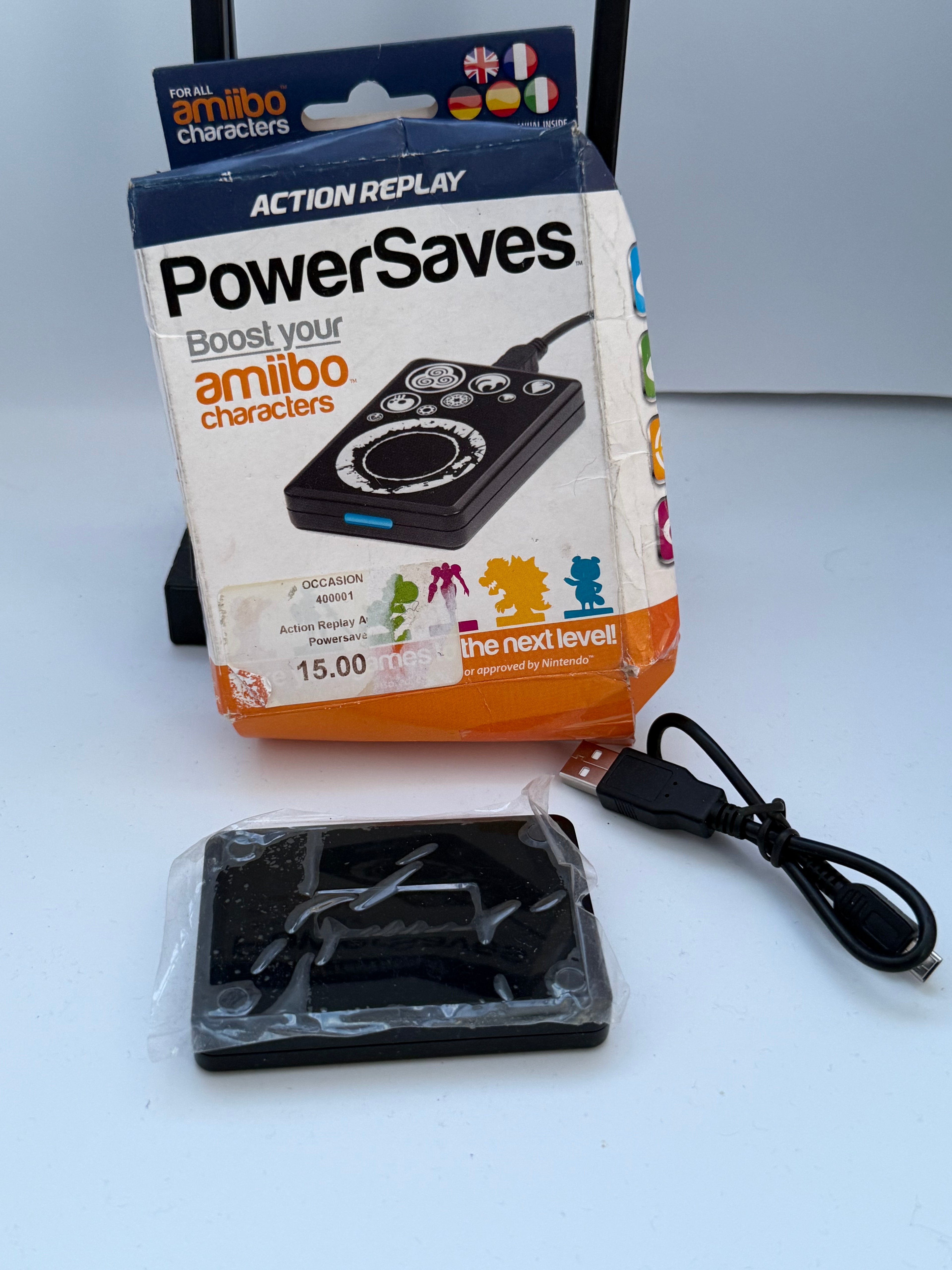 Action Replay PowerSaves Amiibo (compleet)